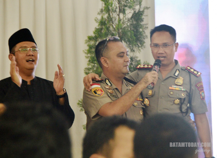 Bupati Bintan Apri Sujadi, AKBP Boy Herlambang, dan AKBP Bambang Sugihartono